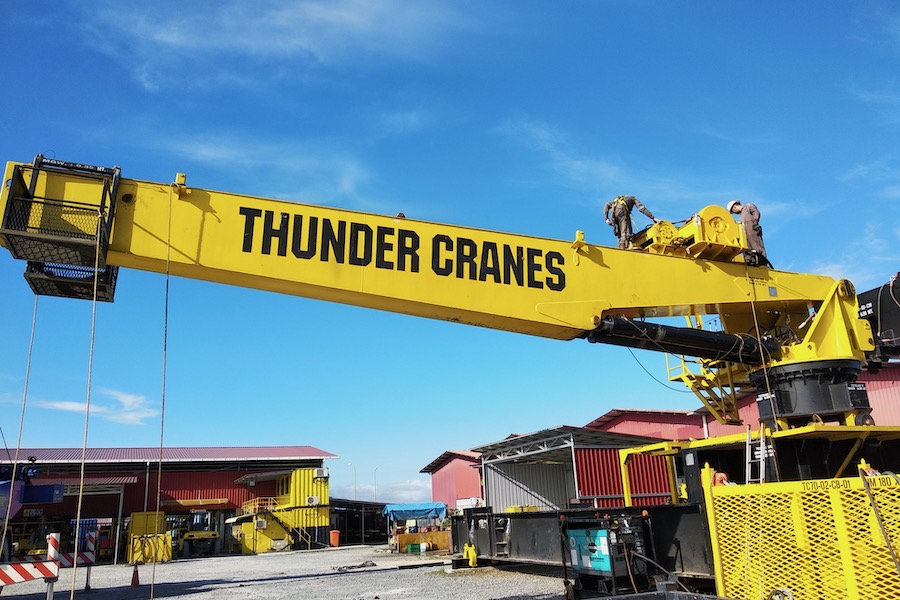 Thunder Cranes Wins Chevron Contract - Drillers